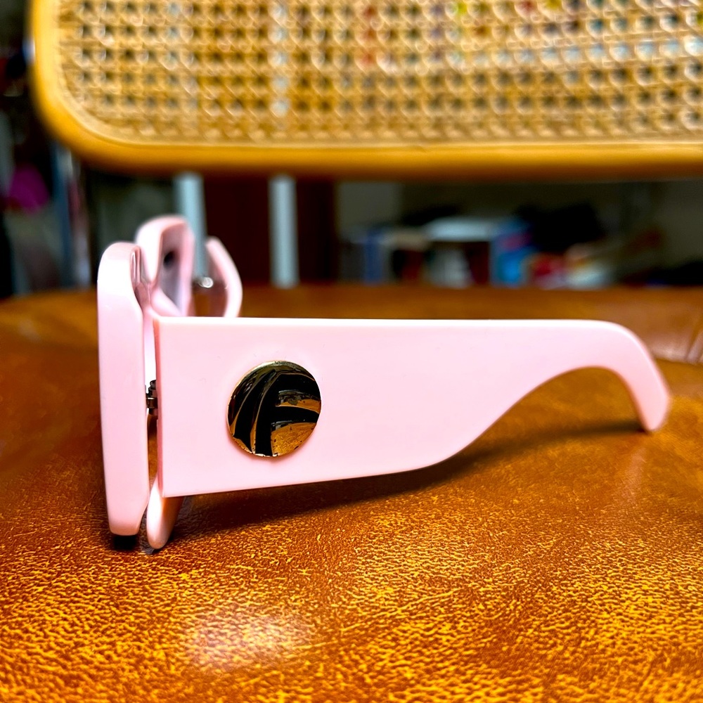 Rectangle Sunglasses - Picture 2 of 3